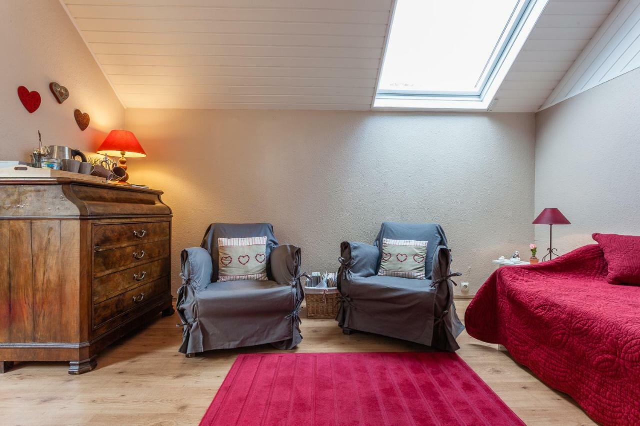 La Rose Tremiere Hotel Wintzenheim-Kochersberg Екстериор снимка